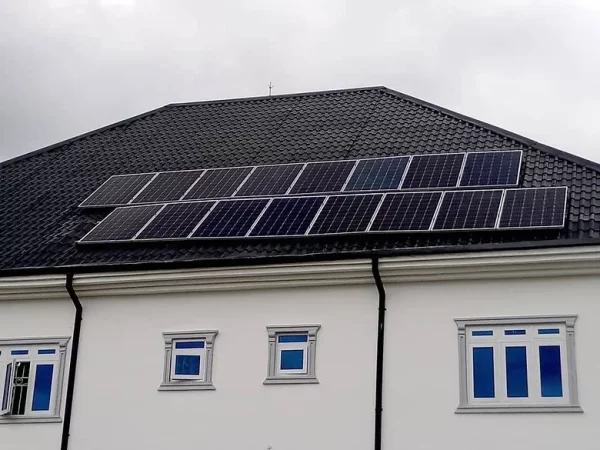 5Kva Solar System + 8 agm batts + 16 Panels